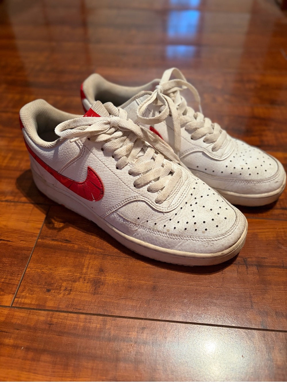 Nike Court Vision Low with Red Swoosh | Size 7